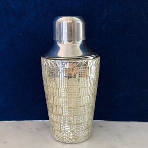 Oggi Mirror and Glitz Cocktail Shaker
